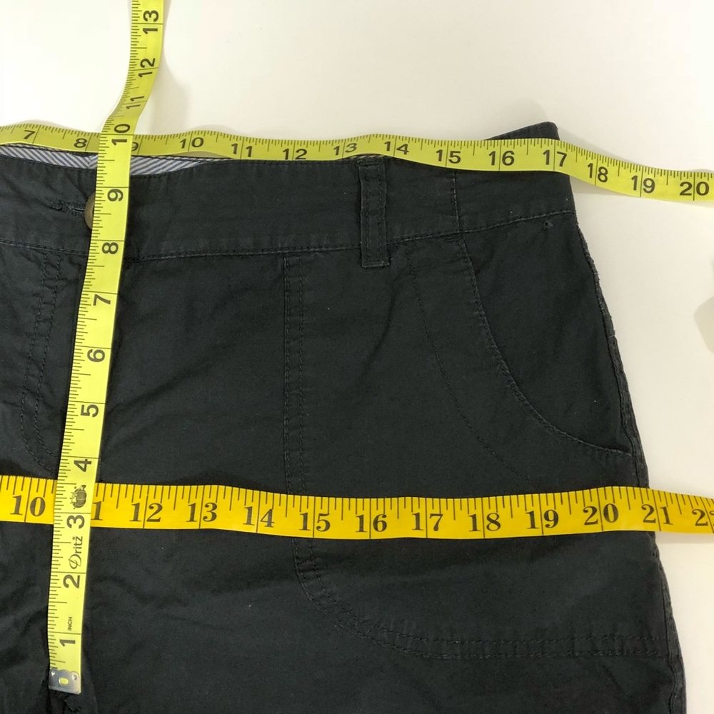 Tommy Hilfiger Classic Cuffed Shorts Size 10 - Picture 5 of 6